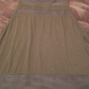 workout tank